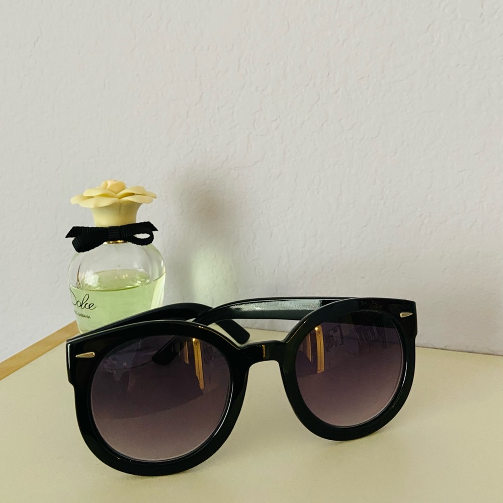 SOLD Urban Outfitters Sunglasses